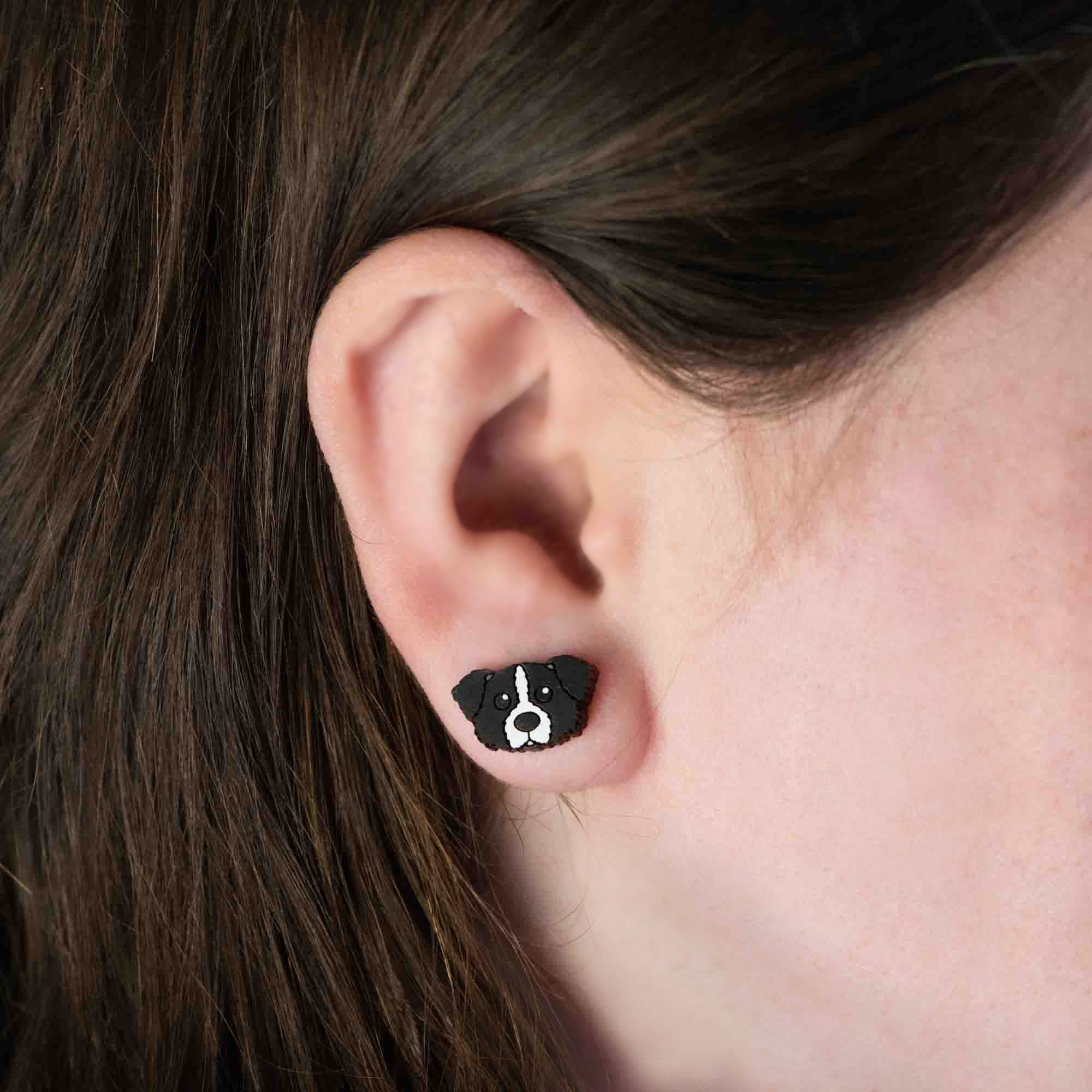 Hand-painted Border Collie Dog Earrings - PEL10304