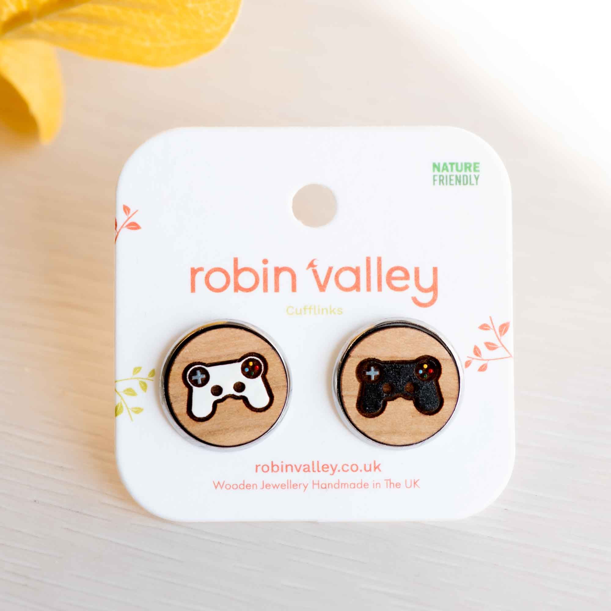 Gamepad Controller Wooden Cufflinks - CT35062