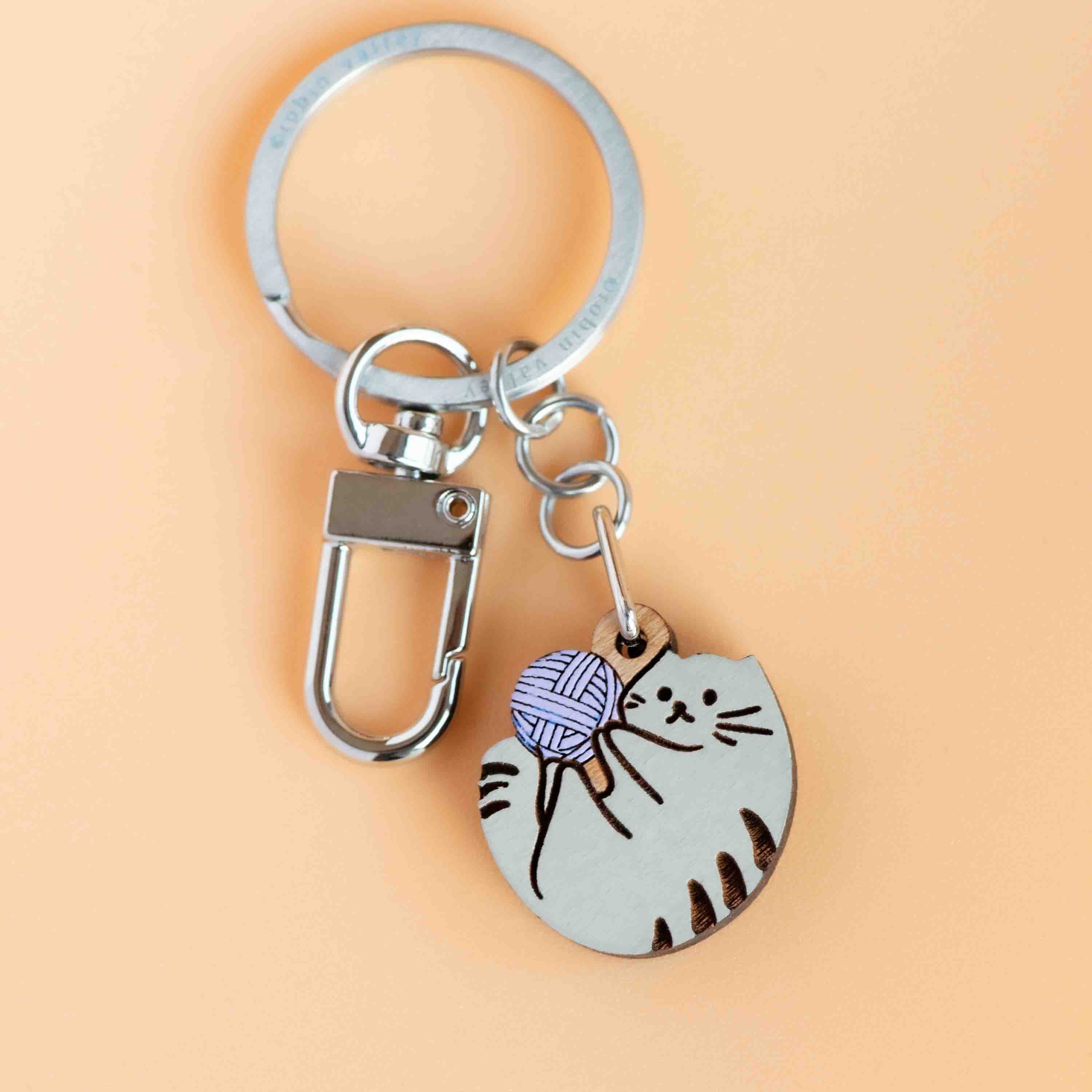 Cat with Yarn Keyring