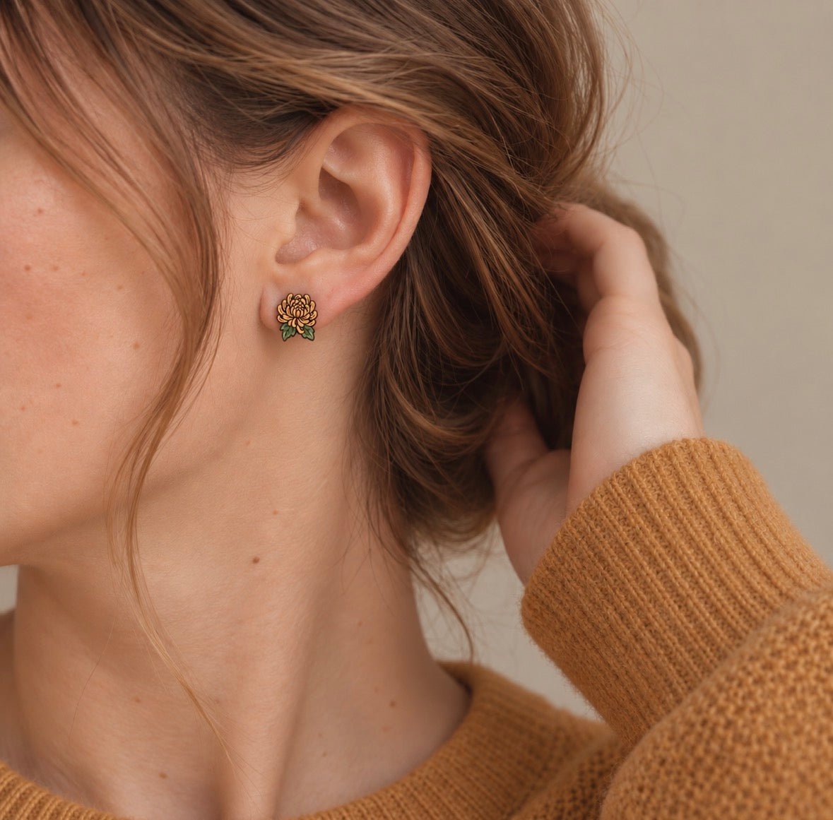 Chrysanthemum Stud Earrings - Robin Valley Official Store