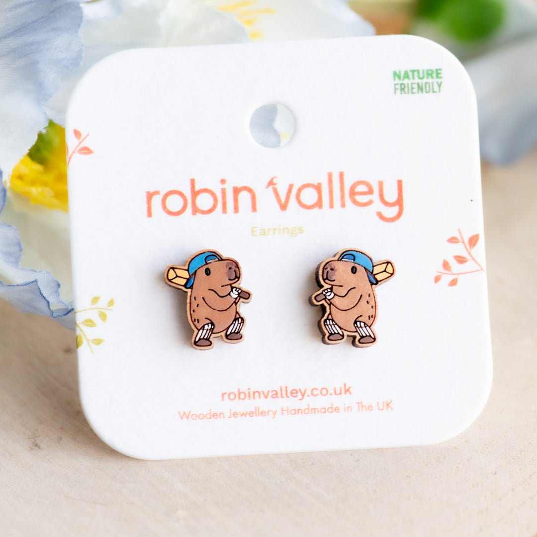 Cricket Player Capybara Stud Earrings - Robin Valley Official Store