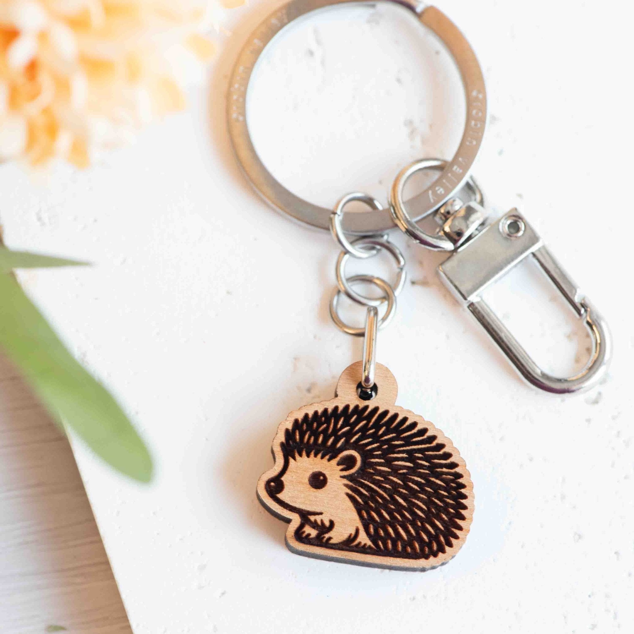 Cute Hedgehog Wooden Keyring - KL20429 - Robin Valley Official Store