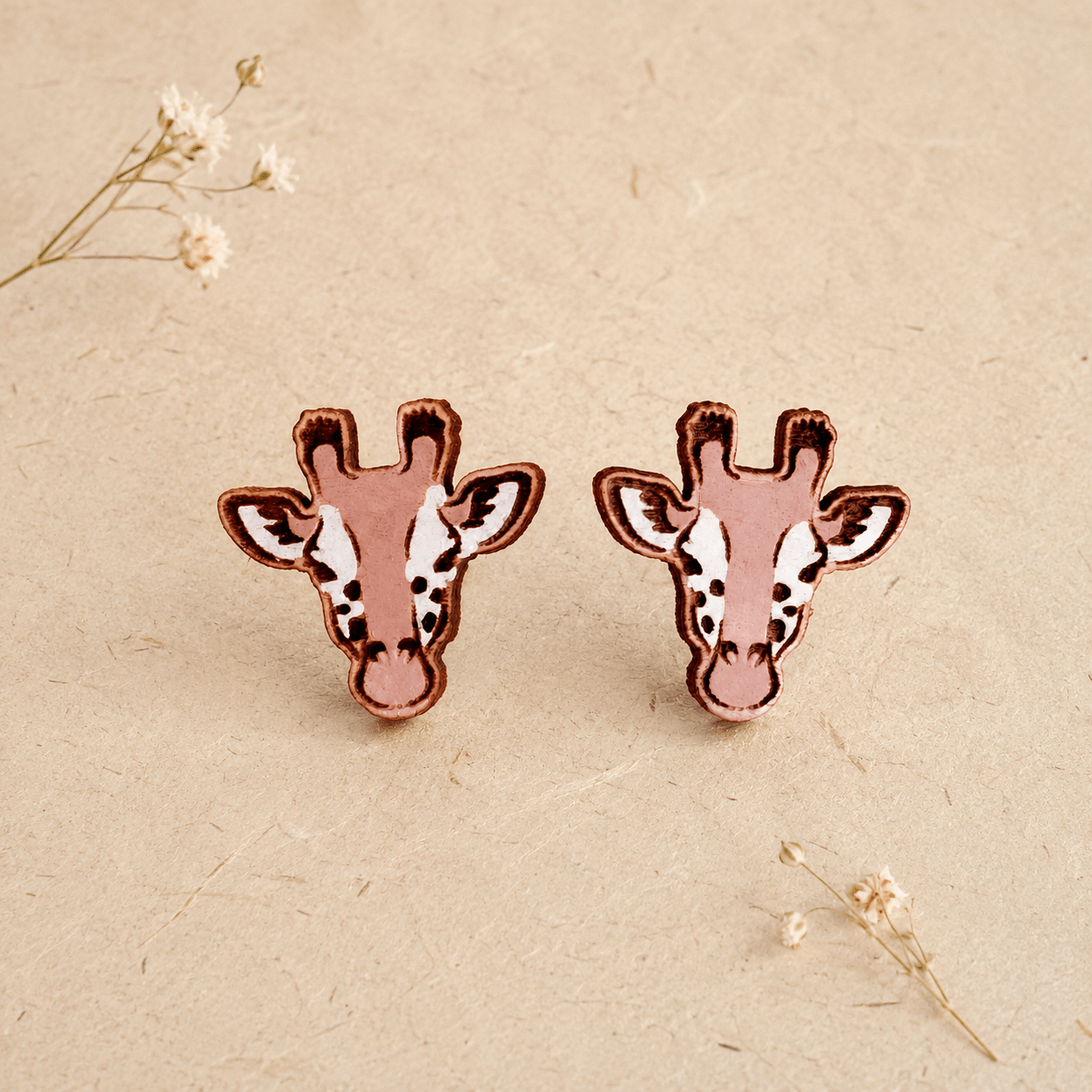 Giraffe Stud Earrings - Robin Valley Official Store