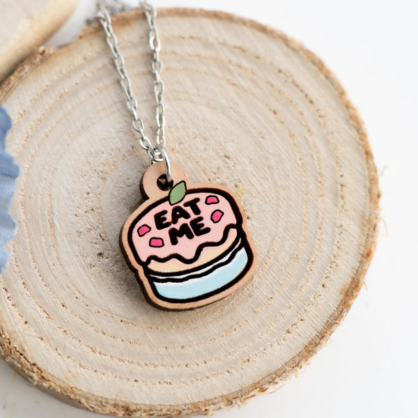 Hand Painted Alice in Wonderland Eat Me Cake Wooden Necklace - Robin Valley Official Store