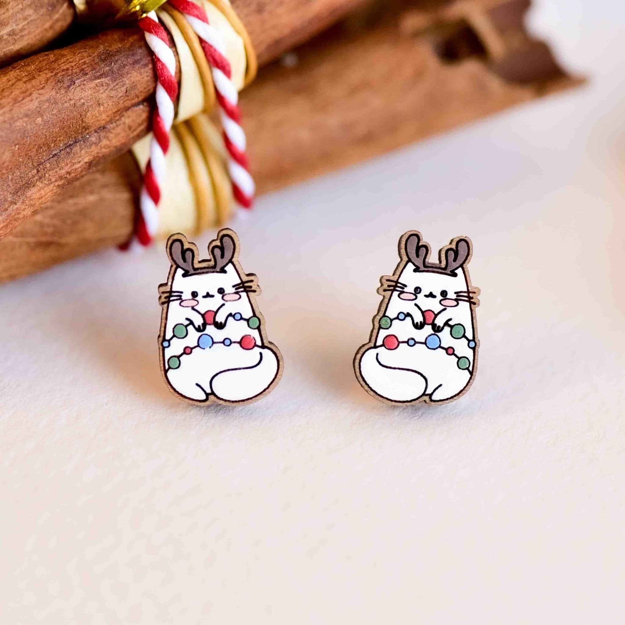 Hand - painted Cat Christmas Lights Wooden Earrings - PEL10267 - Robin Valley Official Store