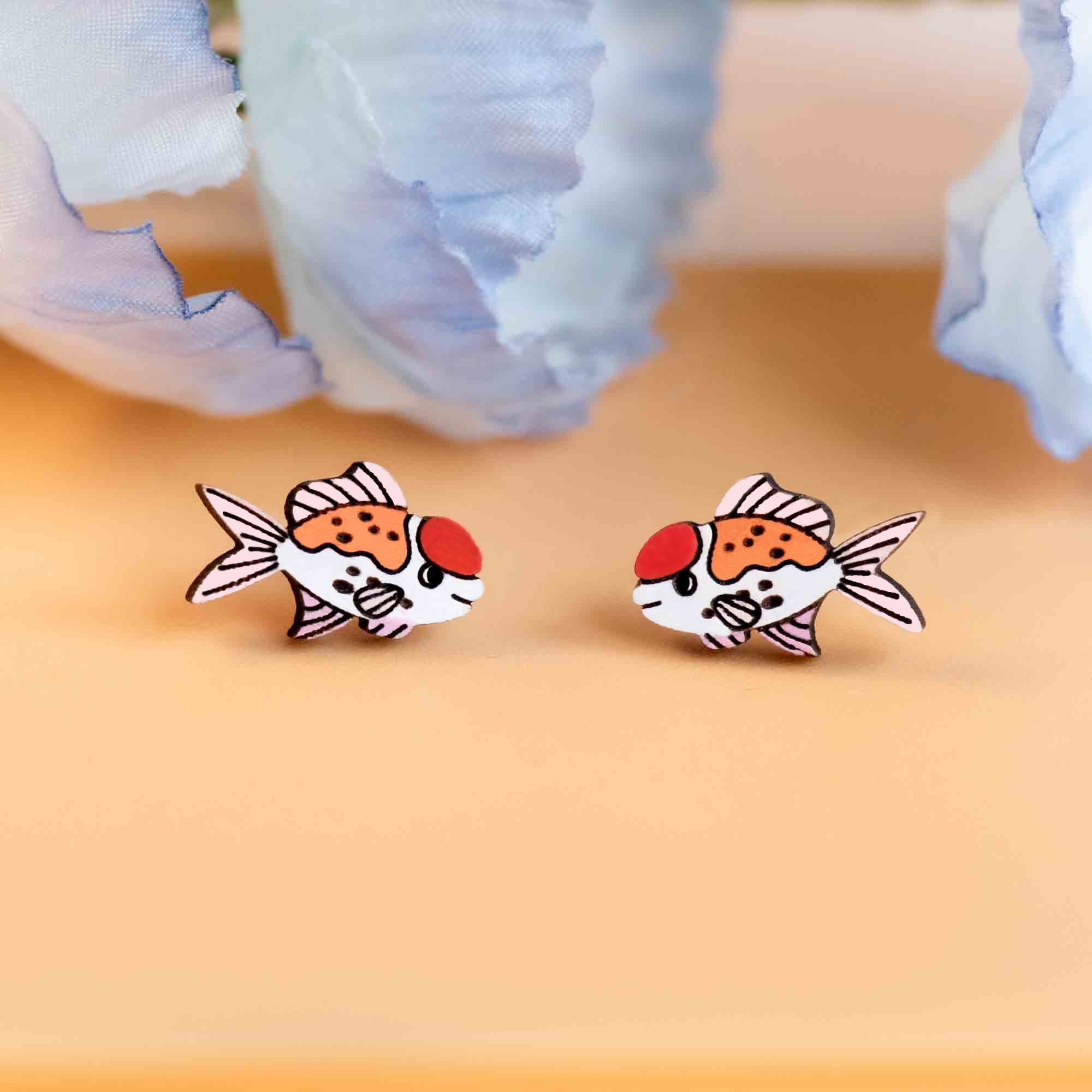 Hand - painted Oranda Goldfish Wooden Stud Earrings - PES13114 - Robin Valley Official Store