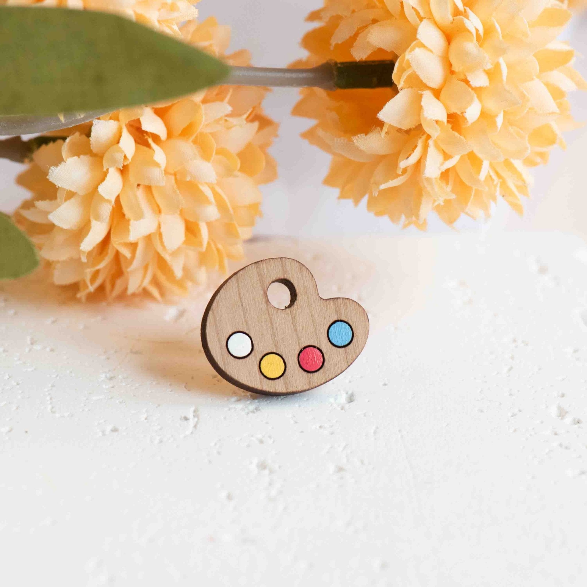 Hand - painted Palette Wooden Pin Badge - PA45007 - Robin Valley Official Store