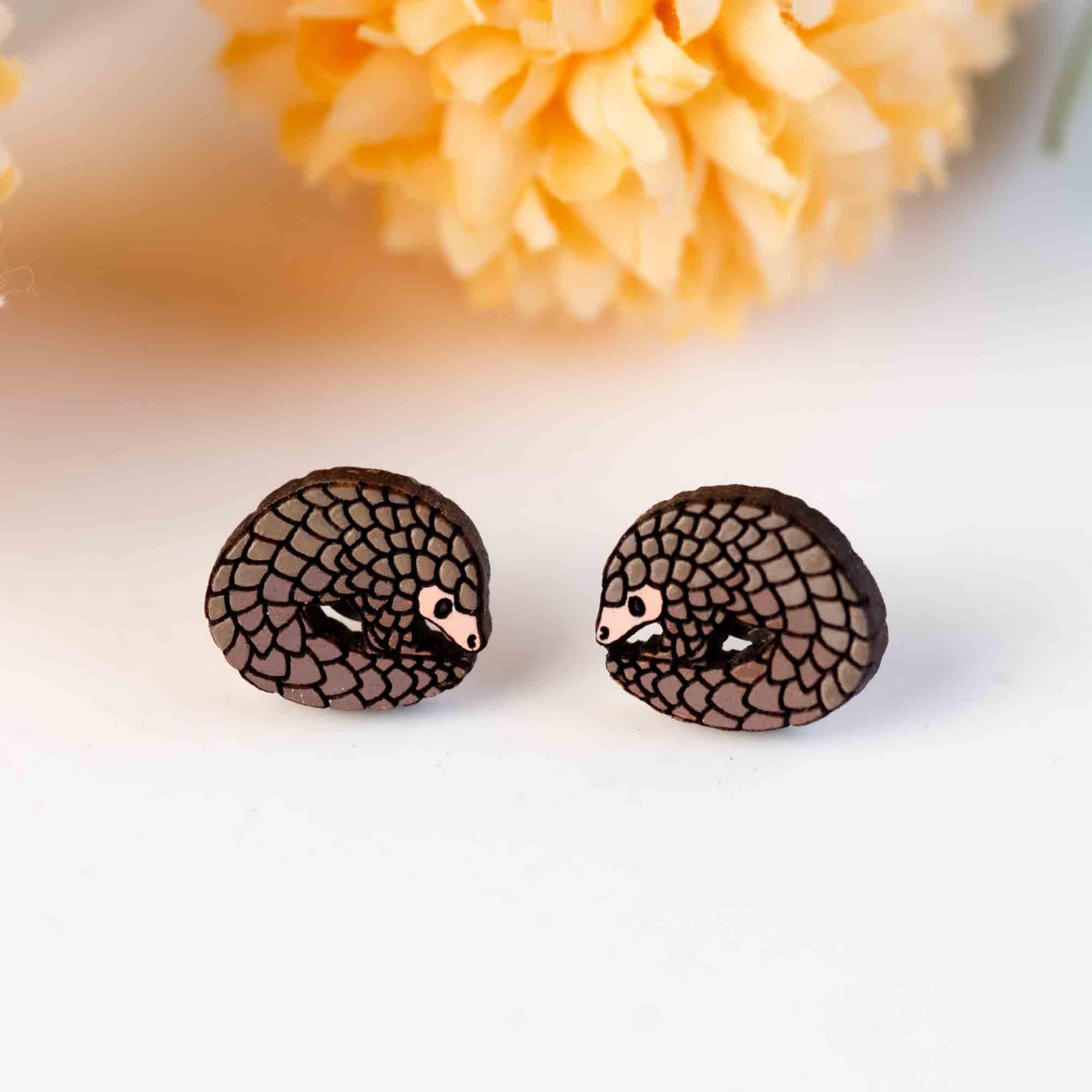 Hand - painted Pangolin Earrings - PEL10139 - Robin Valley Official Store