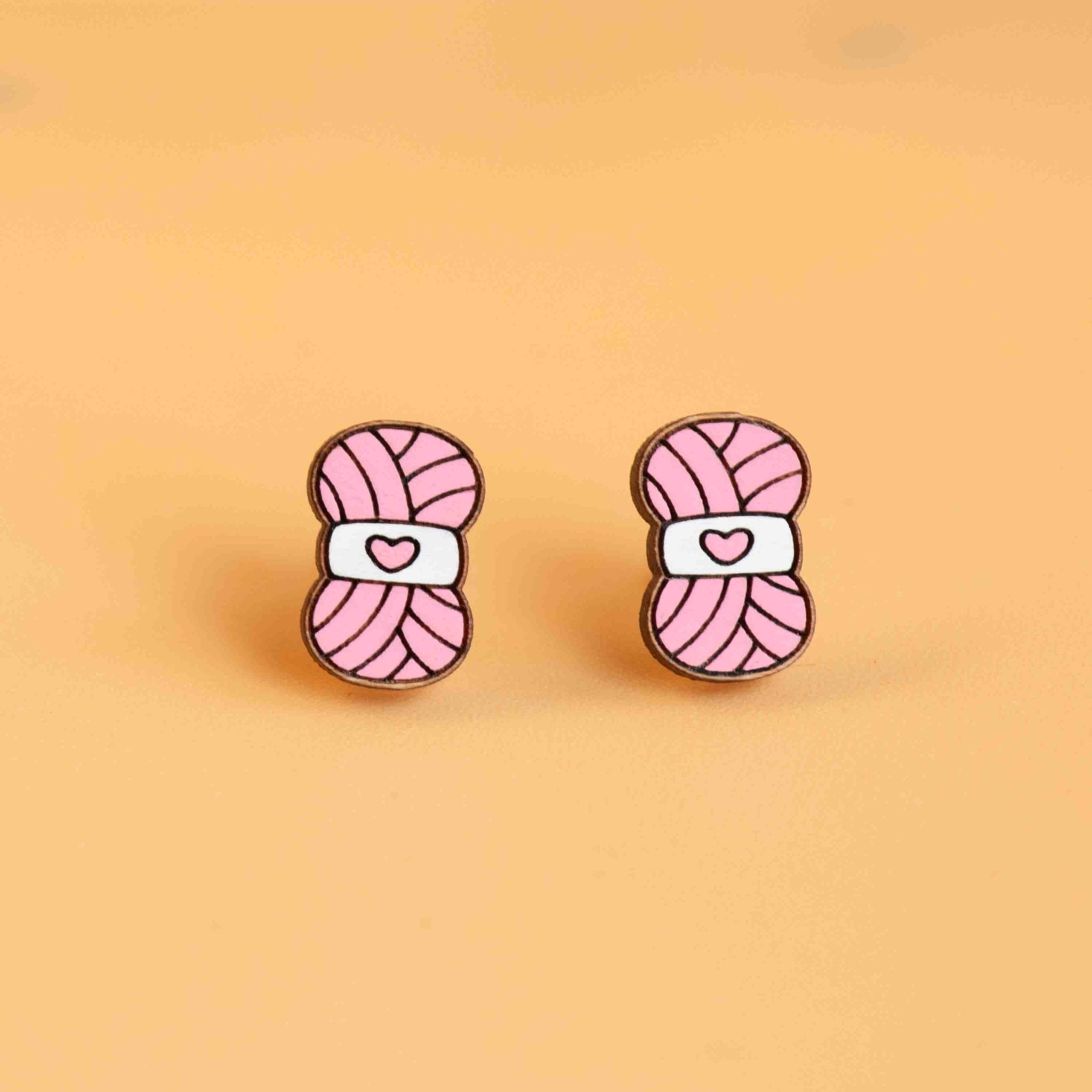 Hand - painted Pink Heart Yarn Wooden Earrings - PET15359 - Robin Valley Official Store