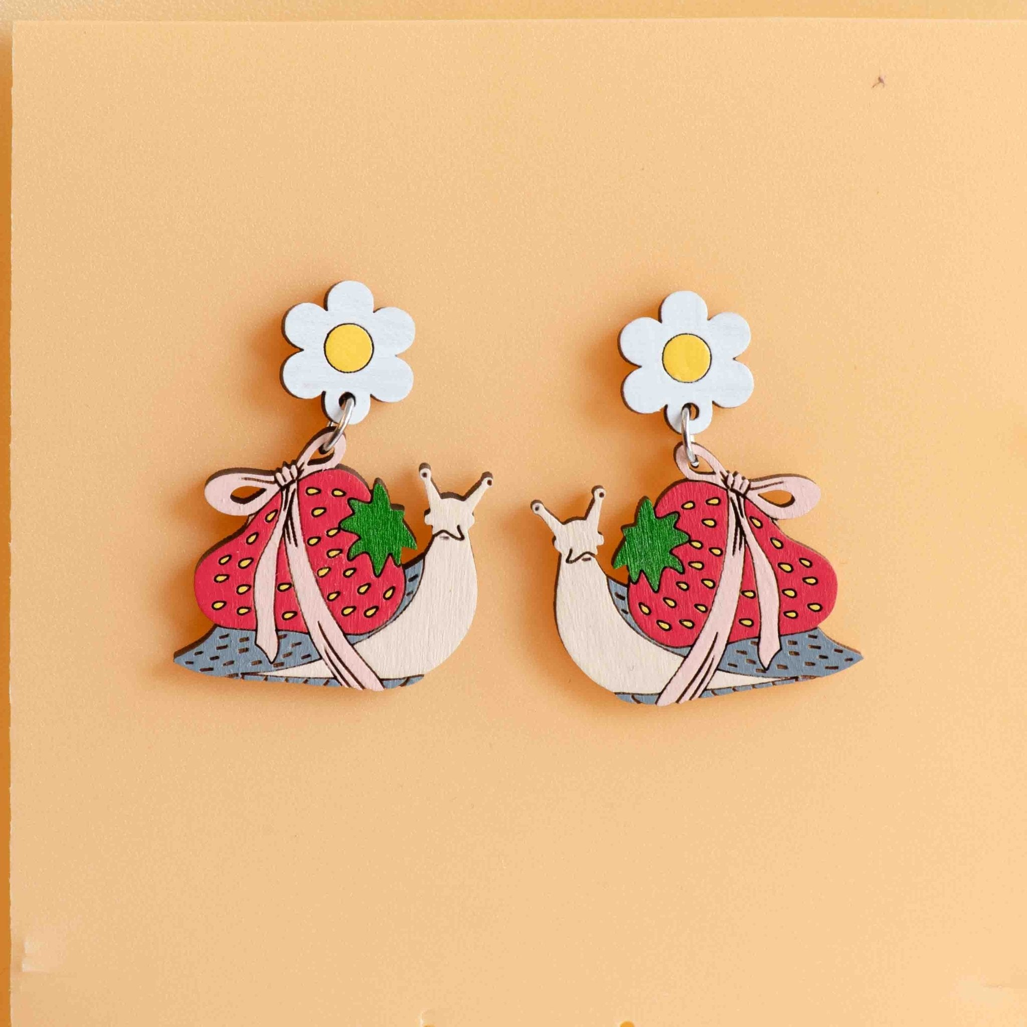 Hand - painted Strawberry Snail Drop Earrings - PEL10436D - Robin Valley Official Store
