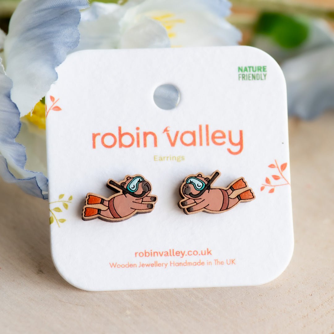 Happy Capybara Diver Stud Earrings - Robin Valley Official Store