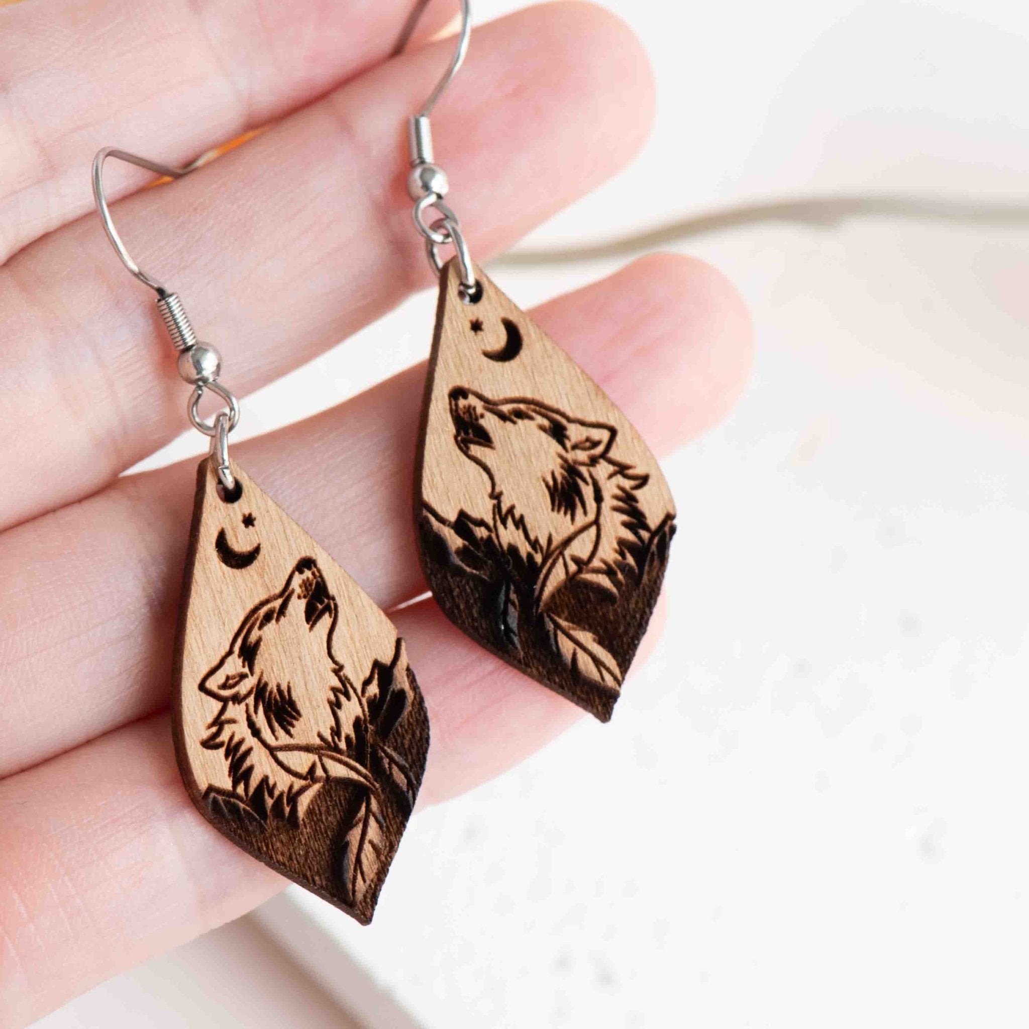 Howling Wolf Hook Earrings - Robin Valley Official Store