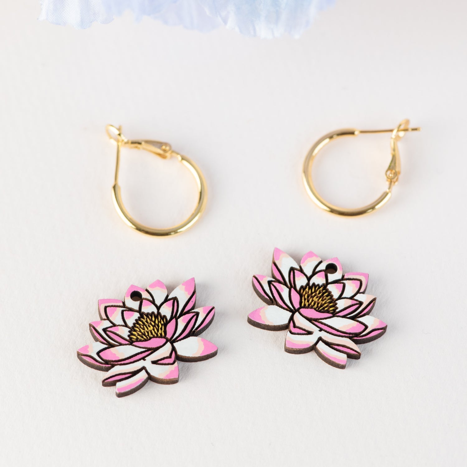Lotus Hoop Earrings - PEO14279H - Robin Valley Official Store