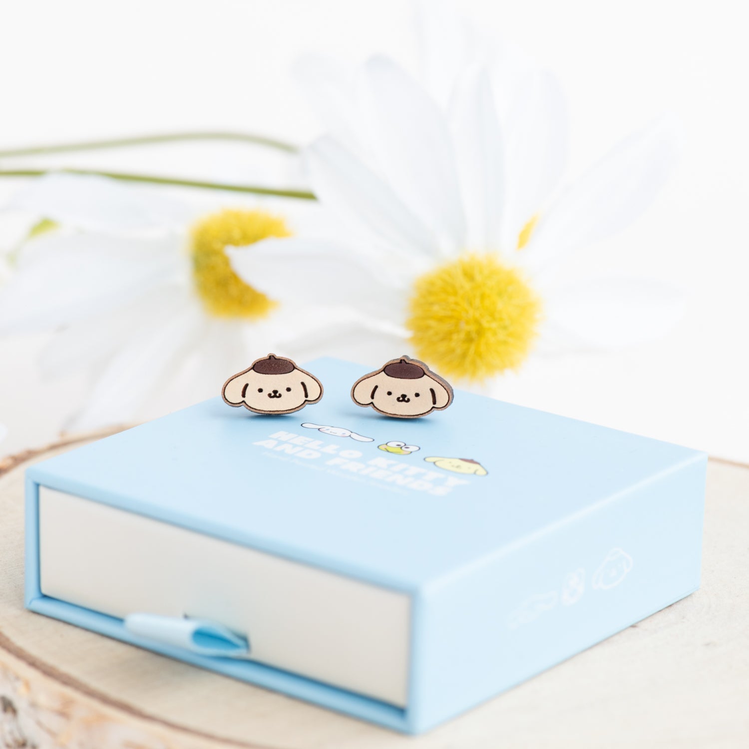 Officially licensed Pompompurin Face Stud Earrings - Robin Valley Official Store