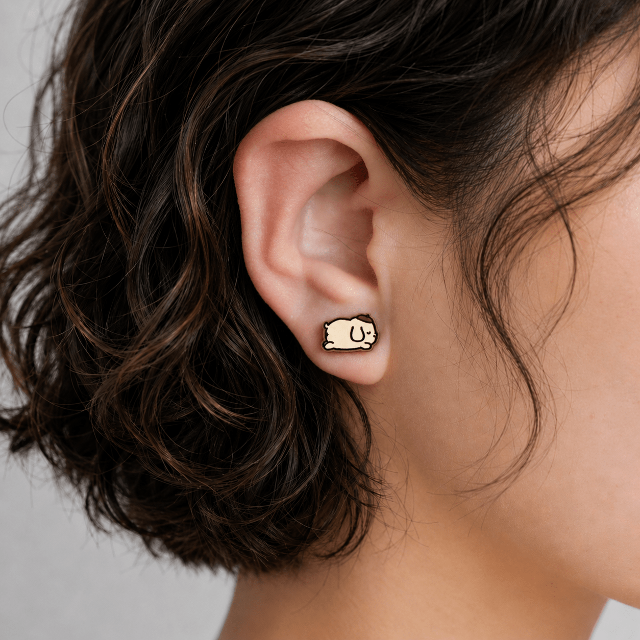 Officially licensed Sleeping Pompompurin Stud Earrings - Robin Valley Official Store
