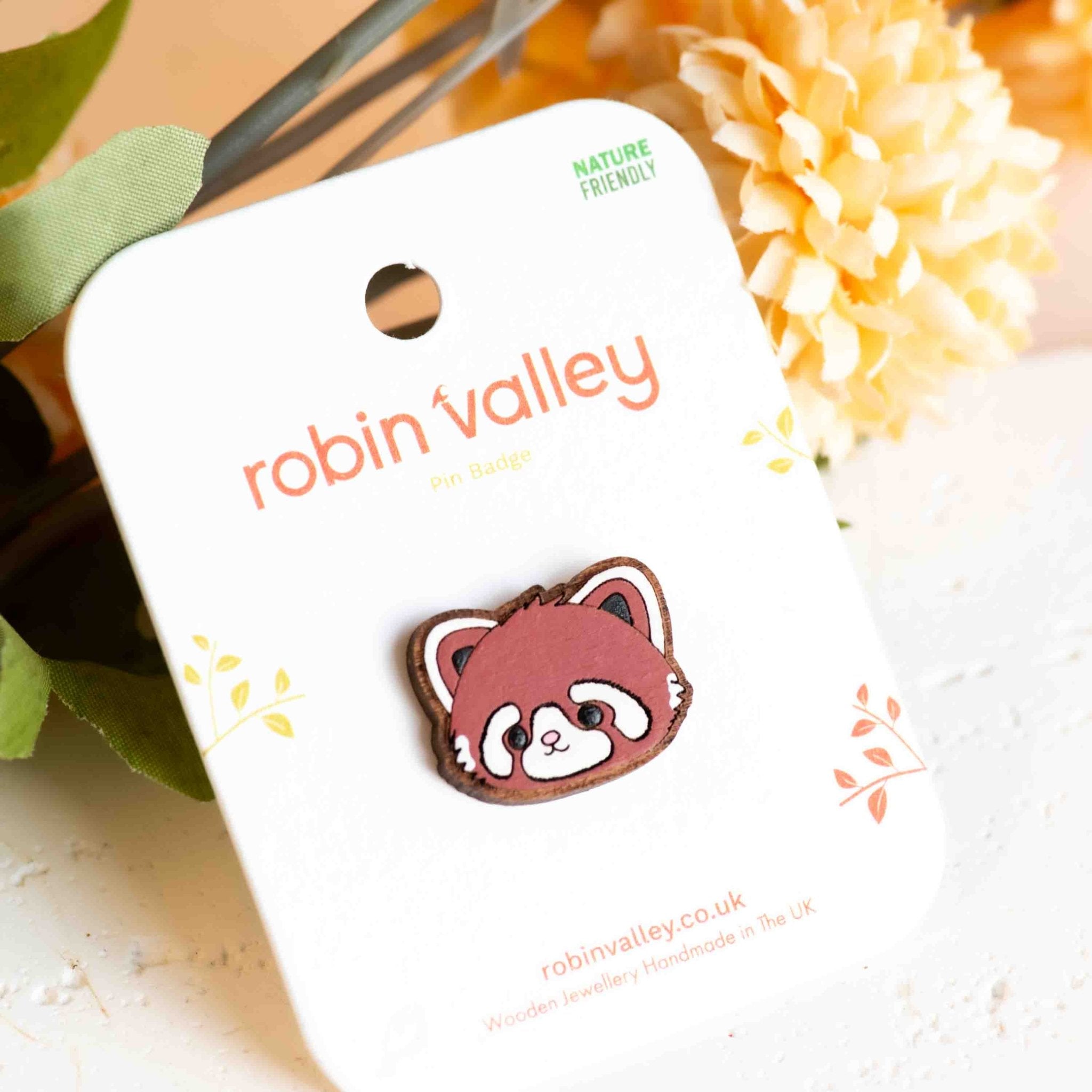 Red Panda Face Pin Badge - Robin Valley Official Store