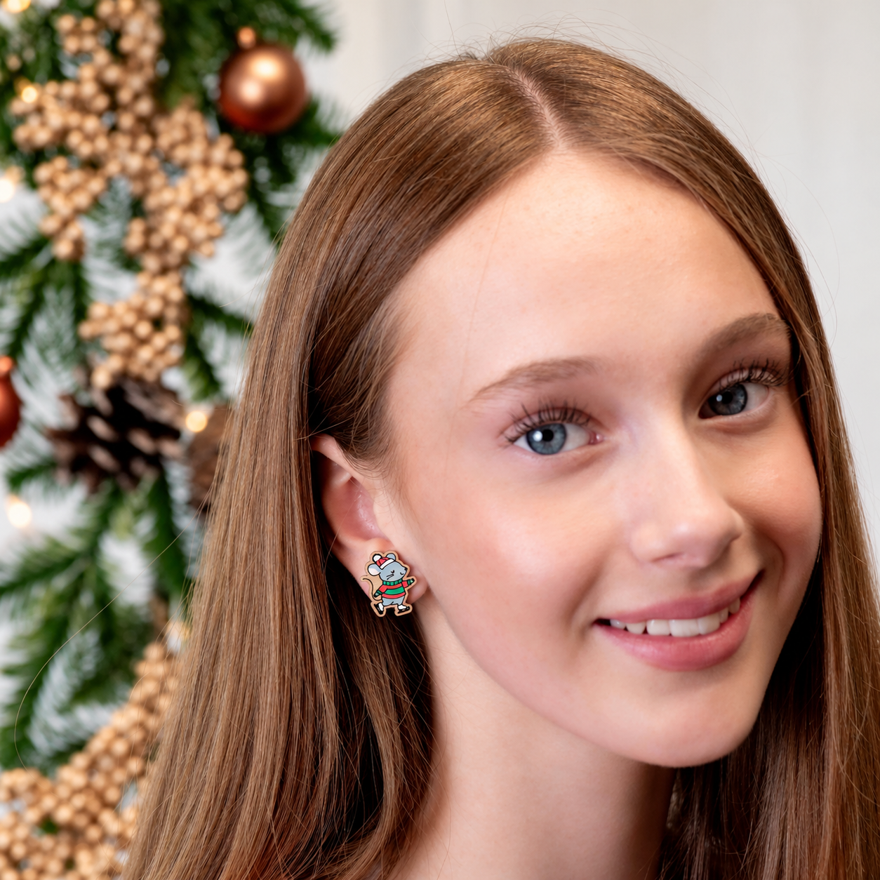 Skating Little Mouse Stud Earrings