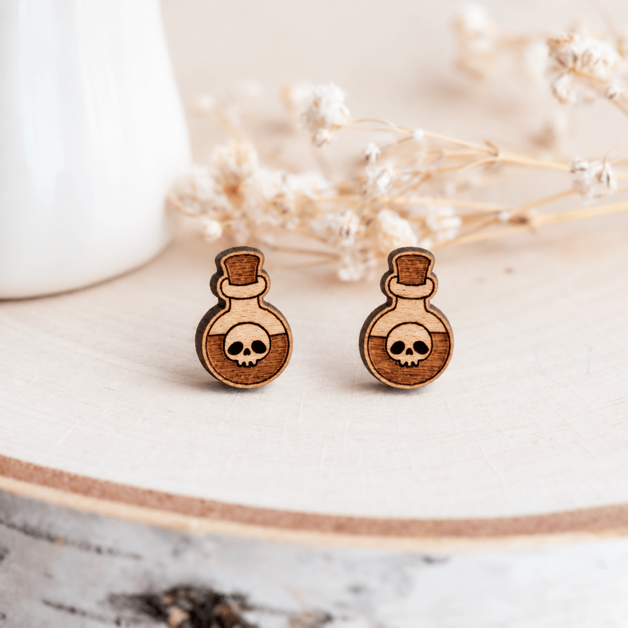 Skull Potion Stud Earrings - Robin Valley Official Store