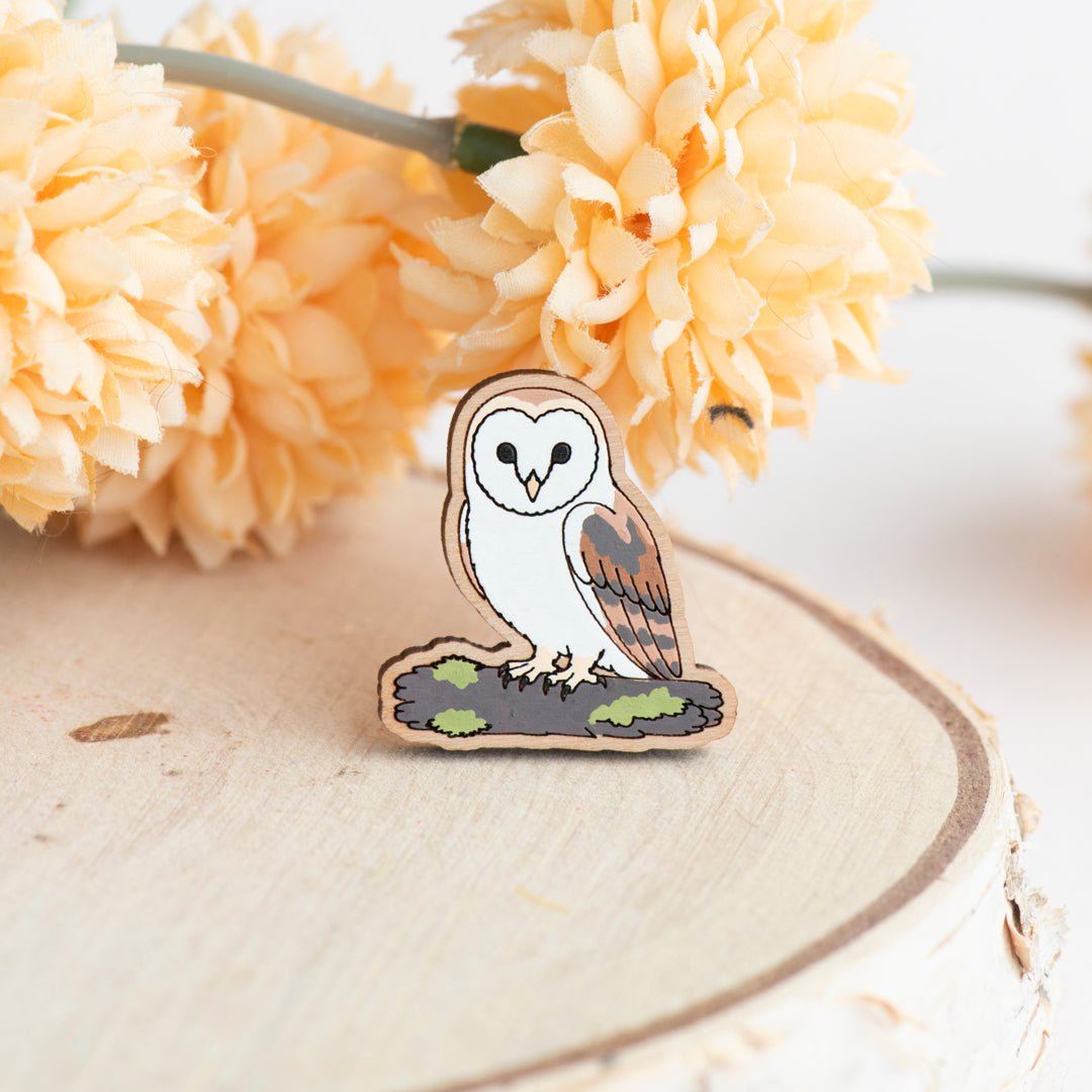 Standing Barn Owl Pin Badge - Robin Valley Official Store