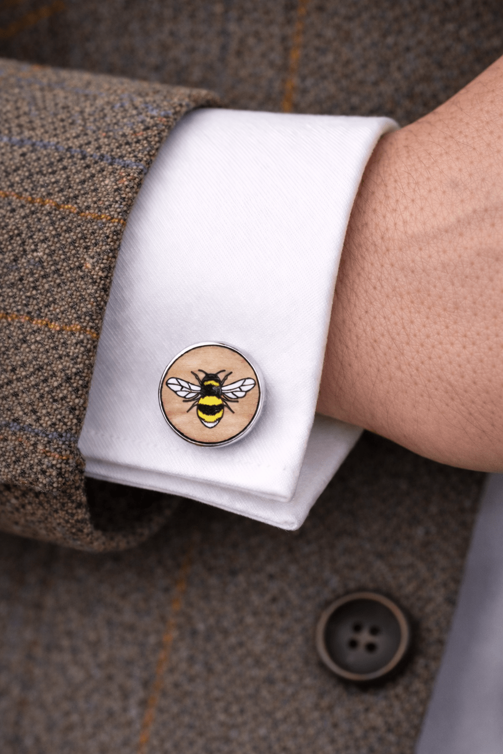 Wooden Bumble Bee Cufflink - Robin Valley Official Store