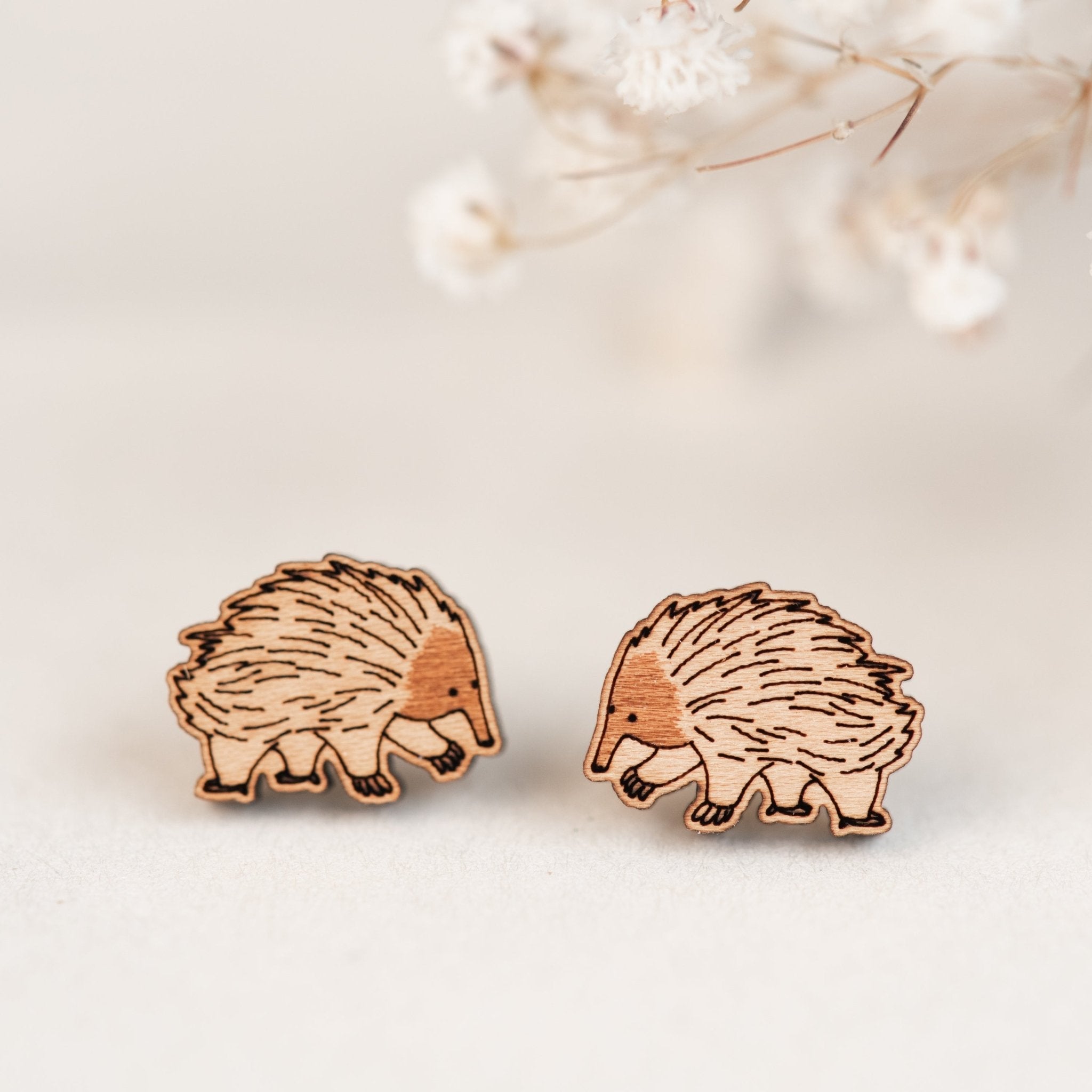 Echidna Cherry Wood Stud Earrings - EL10128 - Robin Valley Official Store
