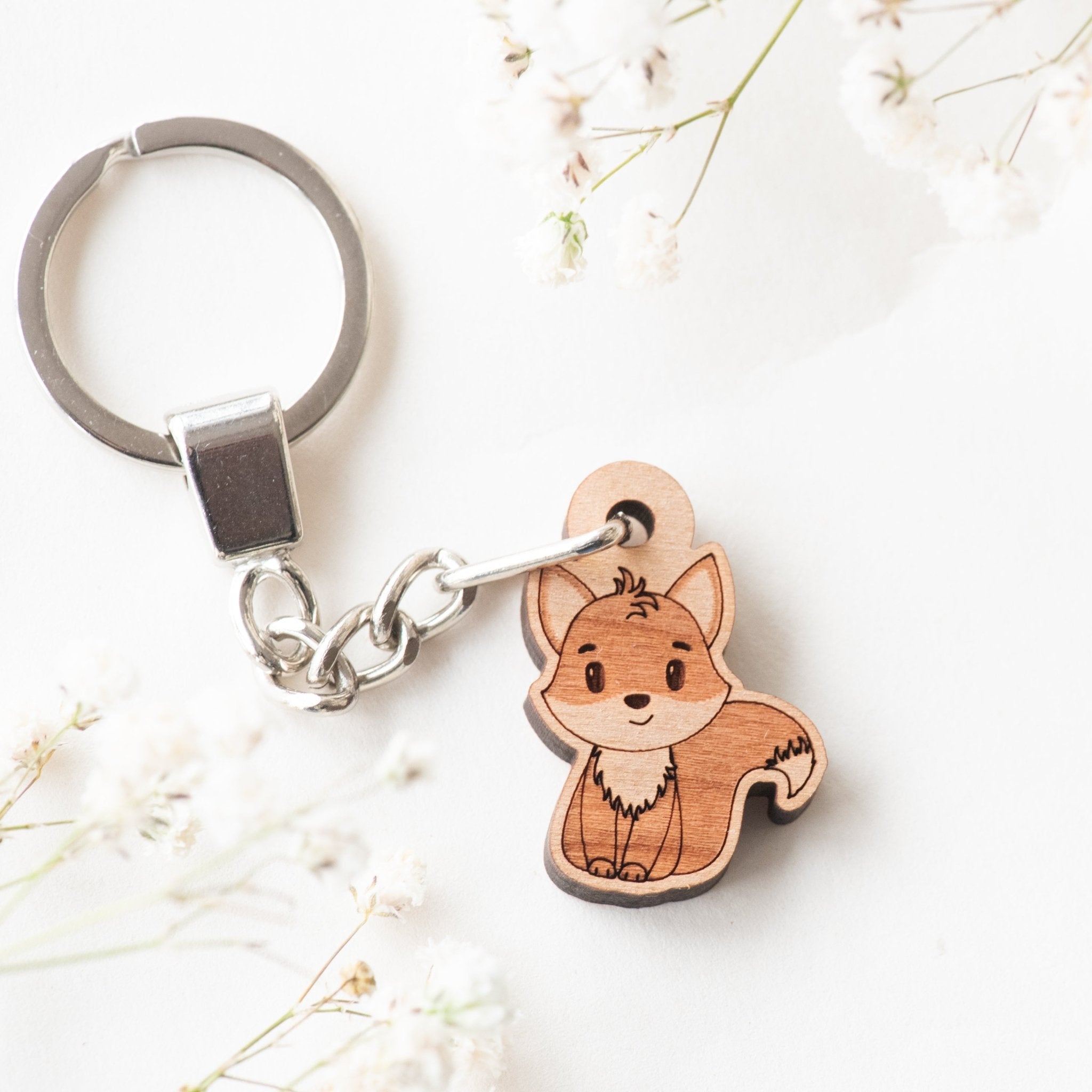 Fox (sitting) Cherry Wood Keyring - KL20049 - Robin Valley Official Store