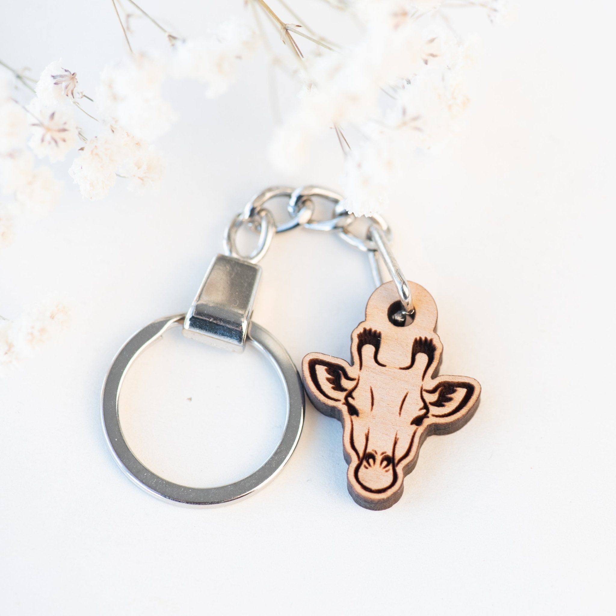 Giraffe Cherry Wood Keyring - KL20026 - Robin Valley Official Store