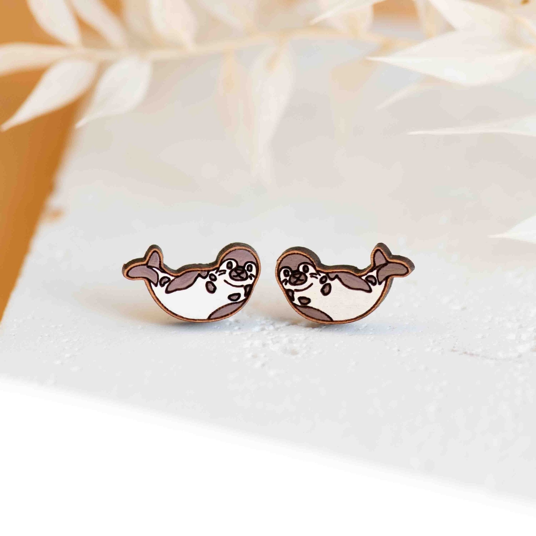 Hand - painted Lying Seal Stud Earrings Wooden Eco - jewellery - PES13062 - Robin Valley Official Store