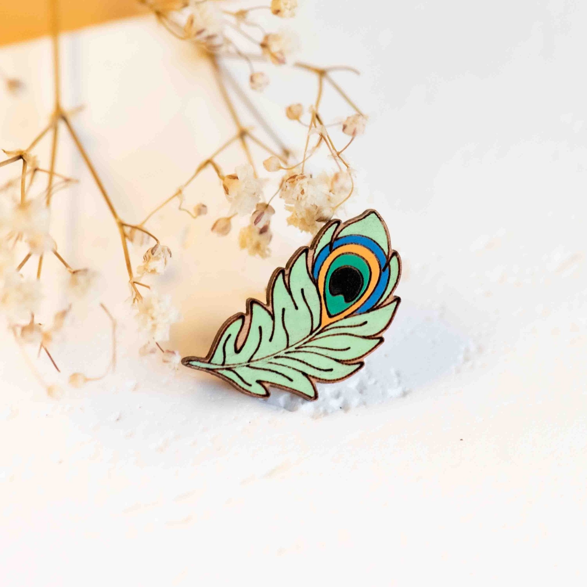 Hand - painted Peacock Feather Wooden Pin Badge - PT45174 - Robin Valley Official Store