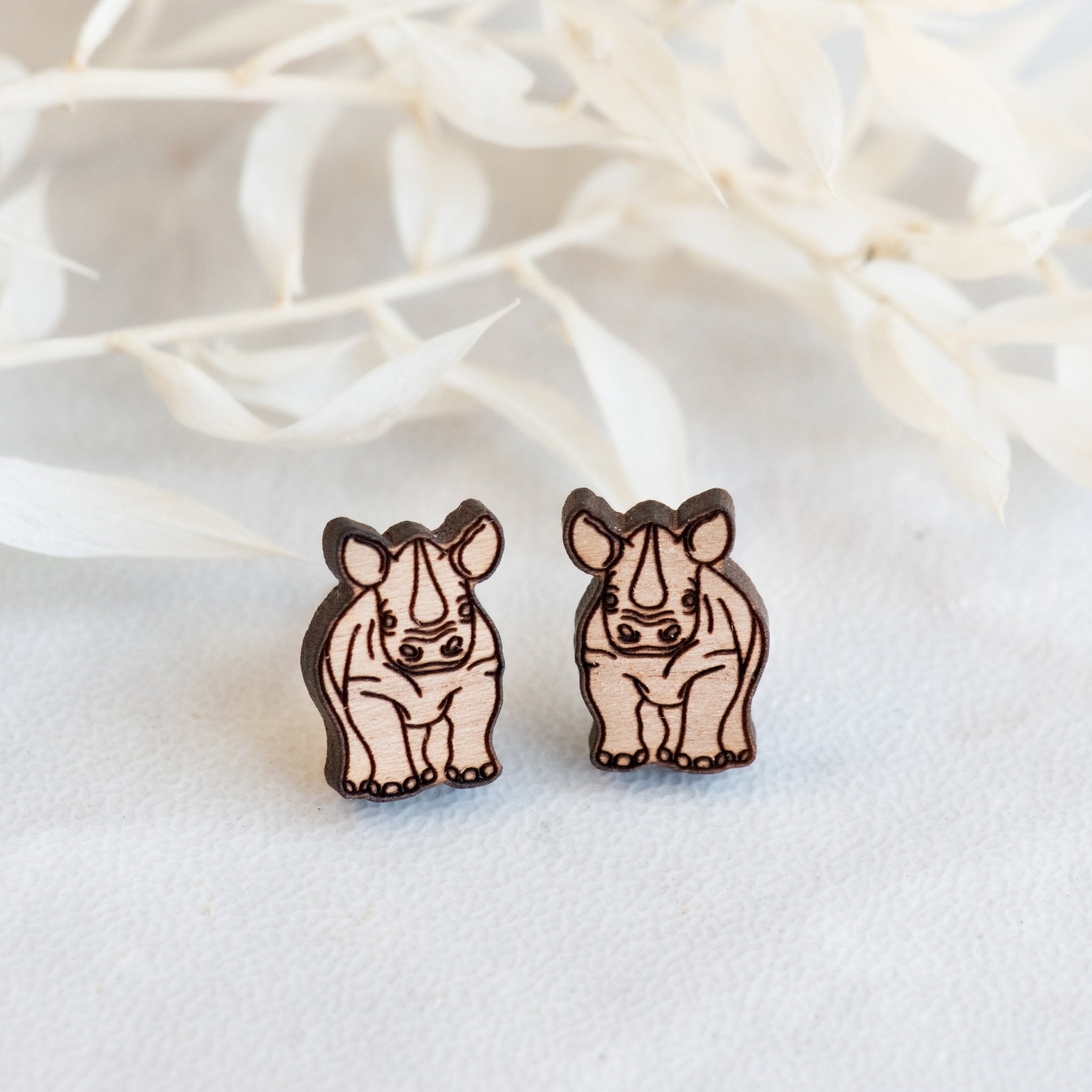 Rhino Cherry Wood Stud Earrings - EL10198 - Robin Valley Official Store
