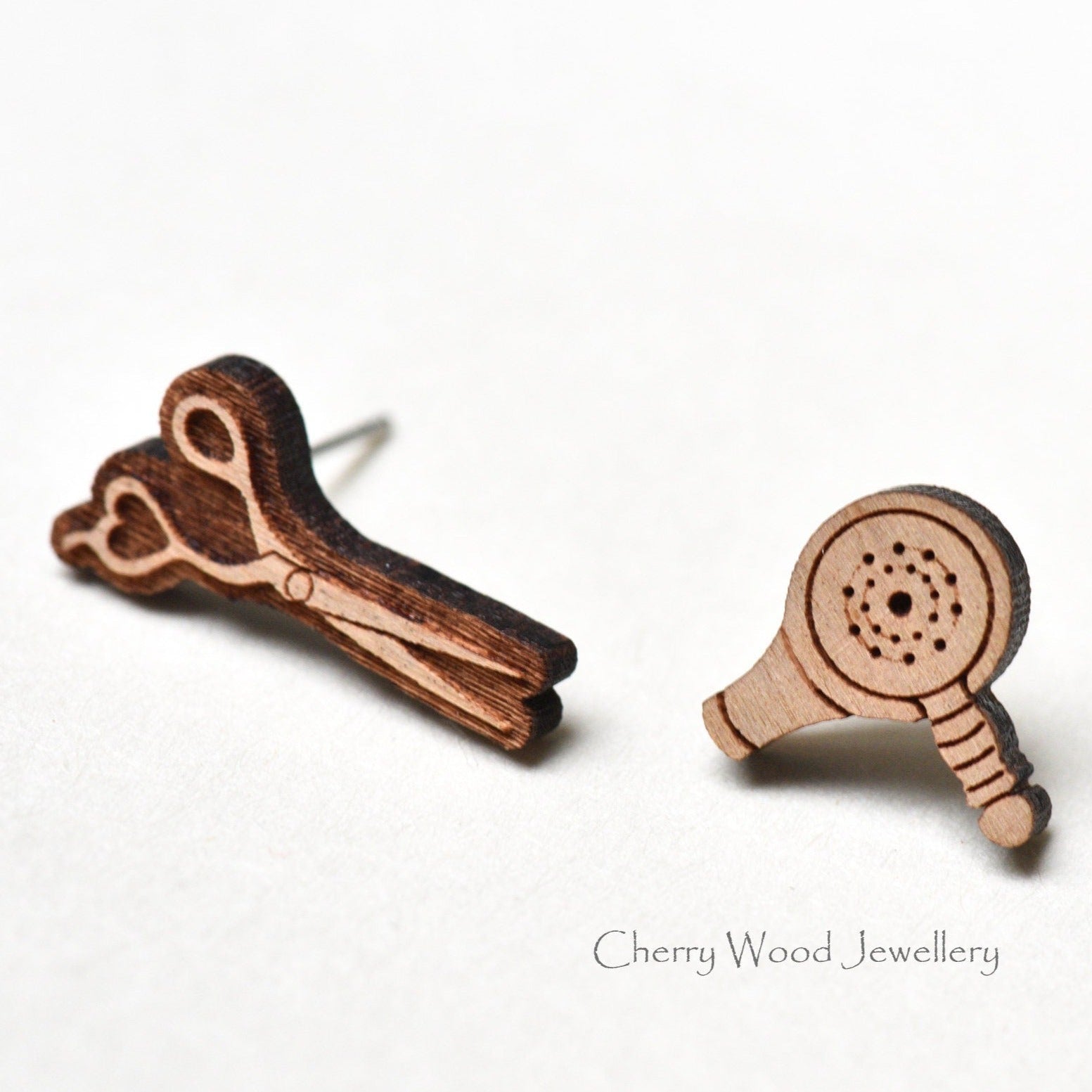 Scissors & Hair Dryer Wooden Earrings - ET15054 - Robin Valley Official Store