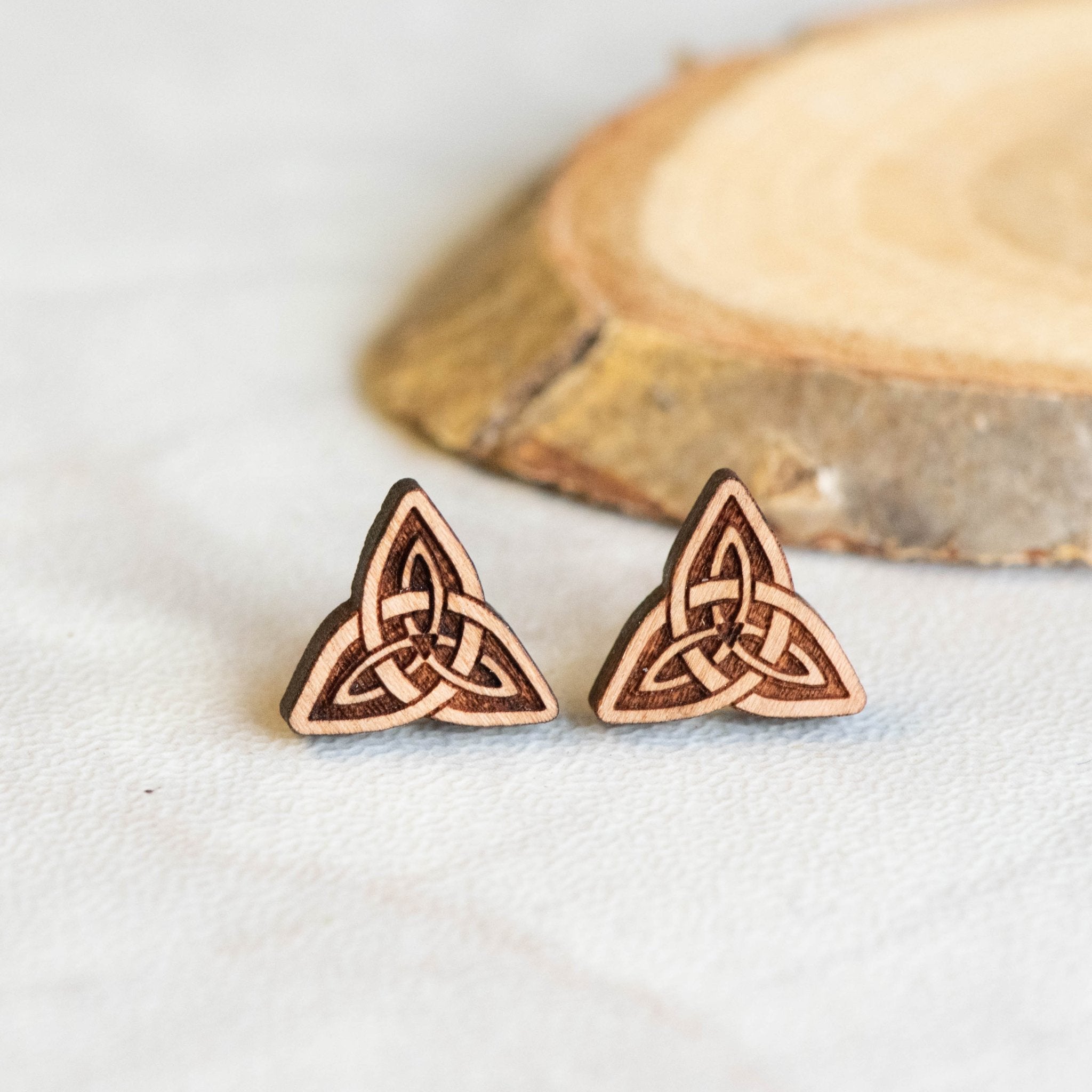 Wooden Celtic Triangle Knot Earrings Stud - ET15017 - Robin Valley Official Store